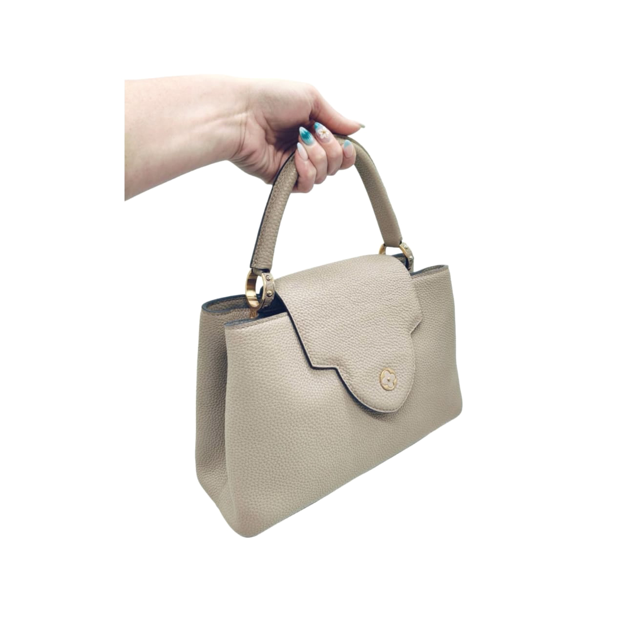 Louis Vuitton Capucines MM Taurillon Leather - Image 11