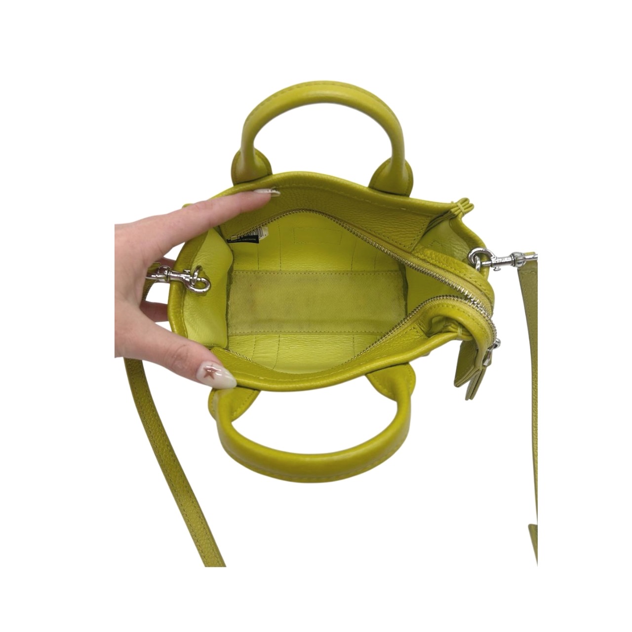 Marc Jacobs Grained Calfskin Micro The Tote Bag In Citronelle - Image 3